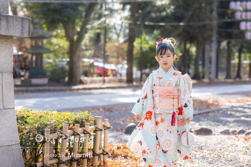 「写真もどれも素敵」神社で和装姿が美しい7歳女の子の七五三の撮影