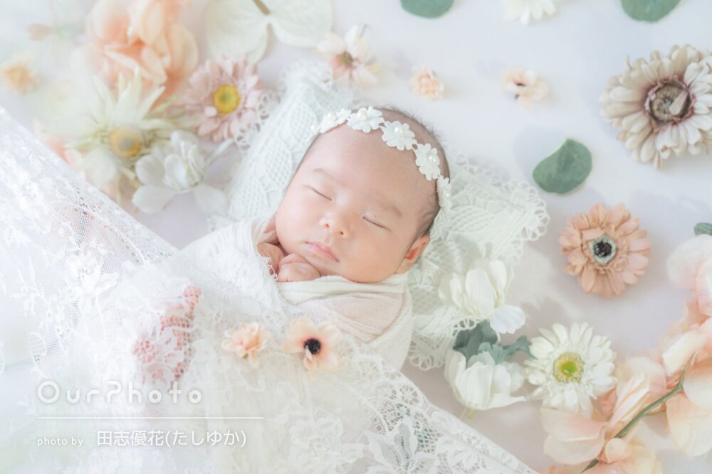 「小物もどれも全て可愛く」ご自宅で穏やかなニューボーンフォトの撮影
