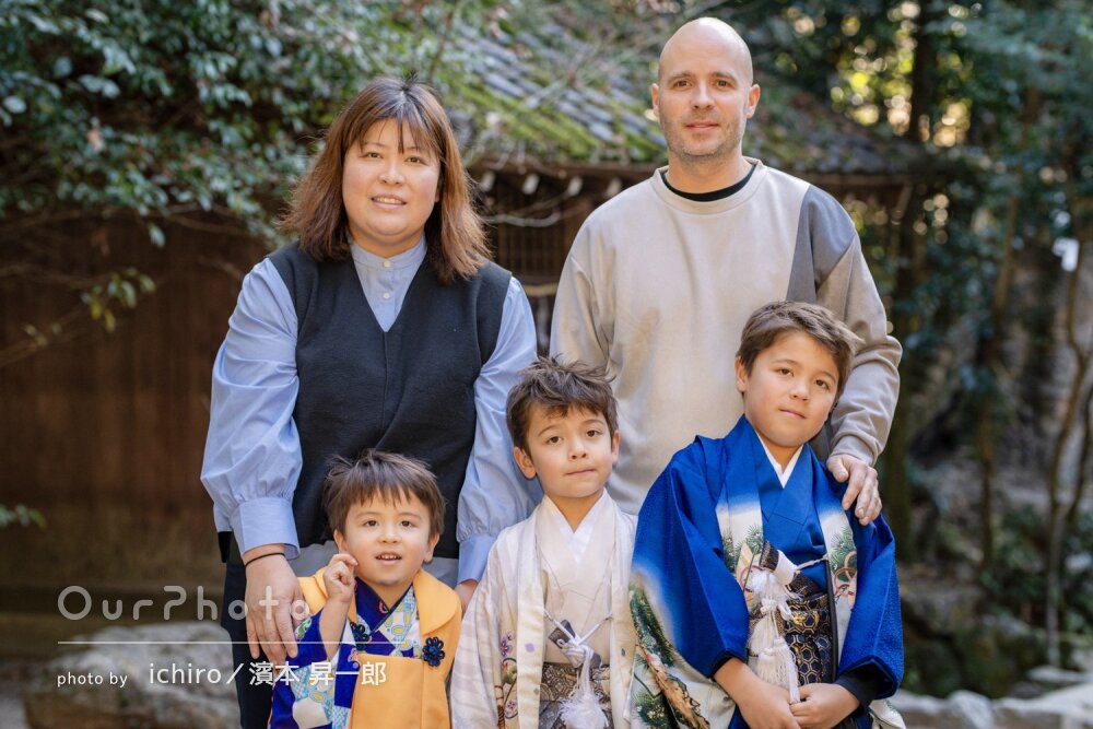 「思い出に残る良い写真」神社で華やかな和装の三兄弟！七五三の撮影