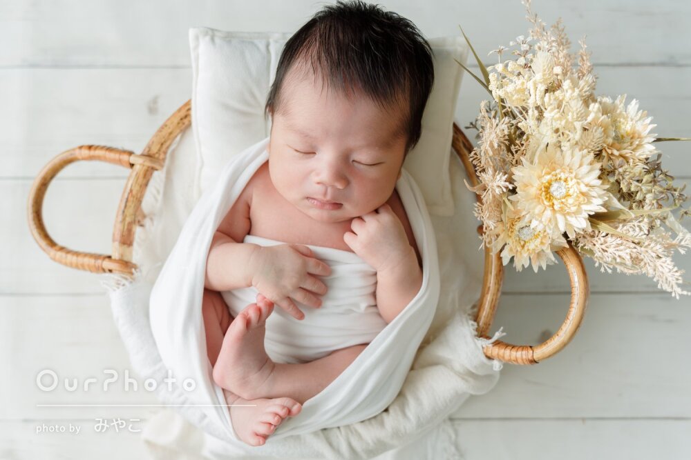 「幸せな思い出として大切に」種類豊富で可愛いニューボーンフォトの撮影