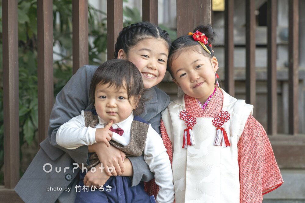「大満足です」ニコニコ笑顔と被布姿が可愛い！リピーター様の七五三撮影