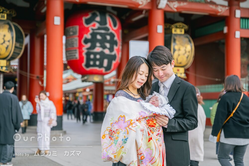 「大切な思い出を作ることができ」穏やかな表情！寺院でお宮参りの撮影