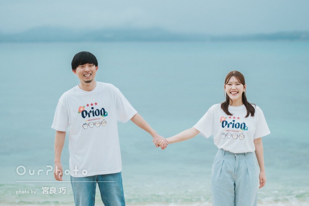 「とても素敵な写真」旅先のビーチでリンクコーデ！カップルフォトの撮影