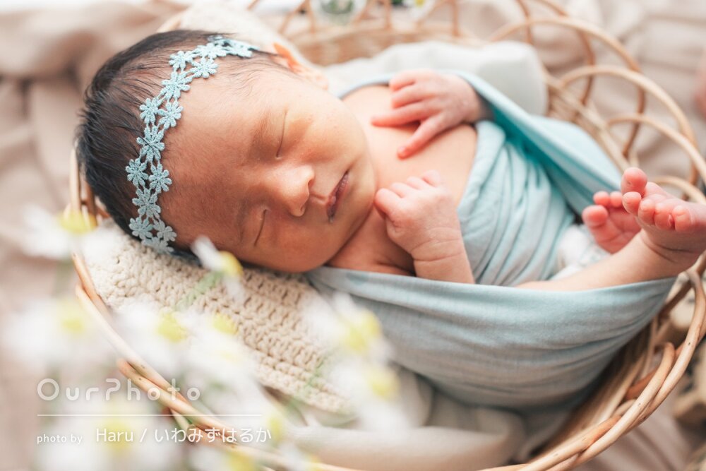 「なごやかで楽しい」愛情溢れる日常の瞬間を！ニューボーンフォトの撮影