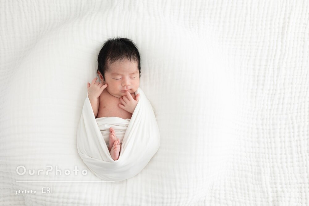 「素敵な写真ばかりで大満足」愛犬も一緒に！ニューボーンフォトの撮影