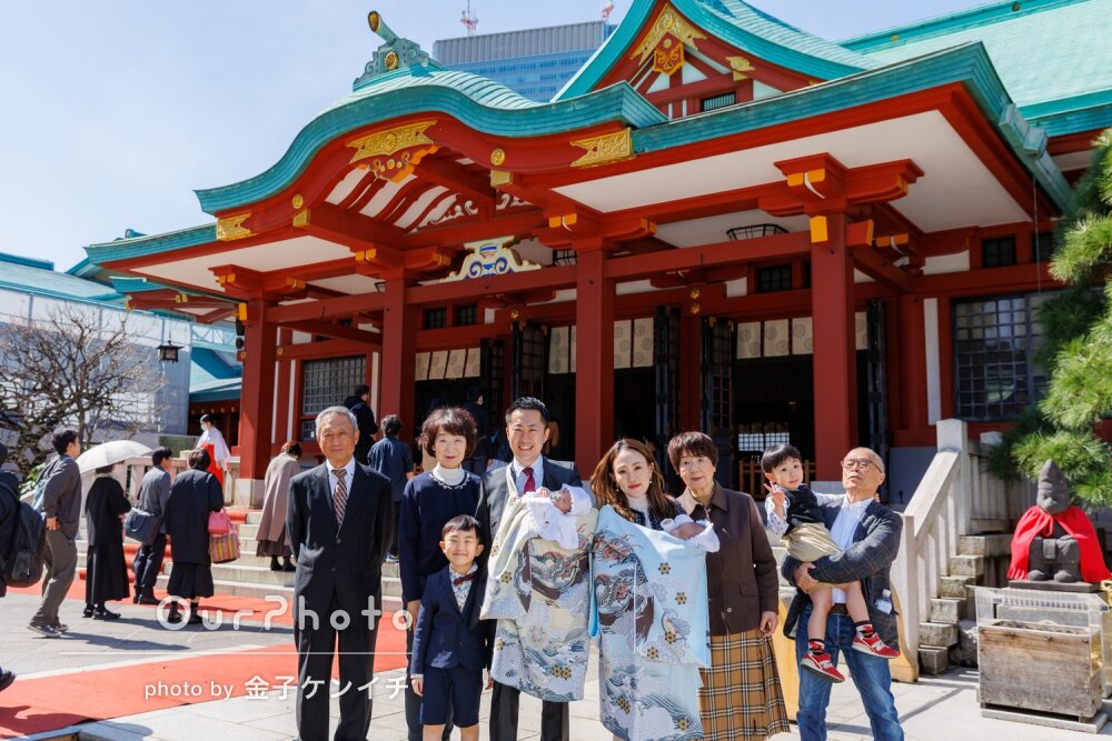 「明るくて綺麗で、自然な笑顔」家族揃って賑やかに！幸せなお宮参り撮影