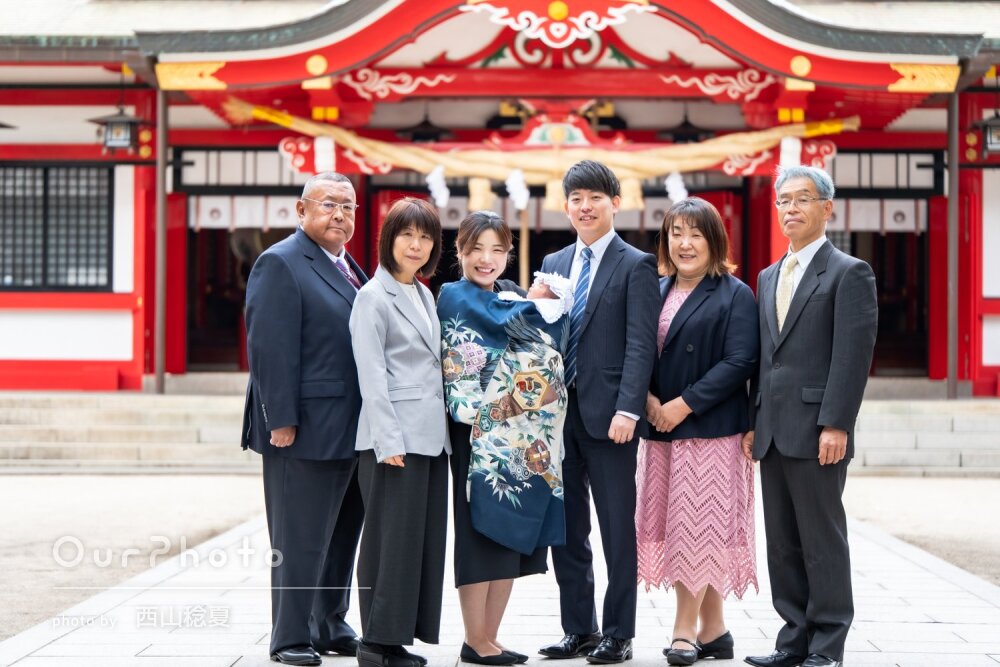 「素敵な思い出をありがとう」家族に囲まれてあたたかなお宮参りの撮影