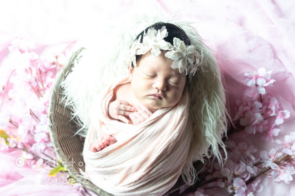 「とっても可愛く」サクラのアートフラワーとニューボーンフォトの撮影