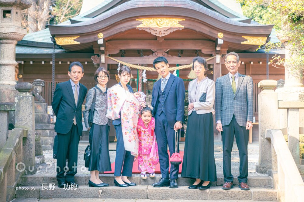 「柔軟に対応」桜と光が笑顔を照らす！3世代でお宮参りと七五三の撮影