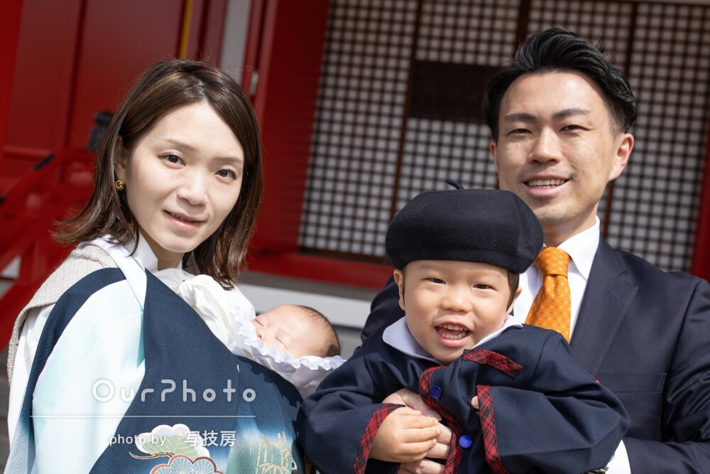 「子供も緊張せずに」お兄ちゃんもニッコリ！表情豊かなお宮参りの撮影