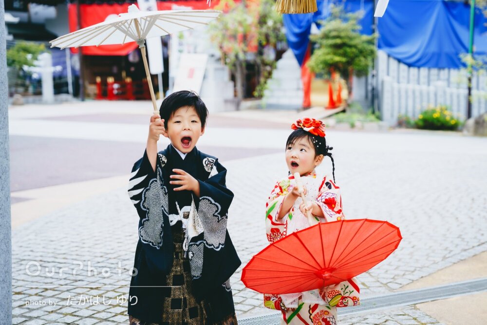 「子供たちも楽しそう」自然体な笑顔が可愛い3歳5歳兄妹の七五三の撮影