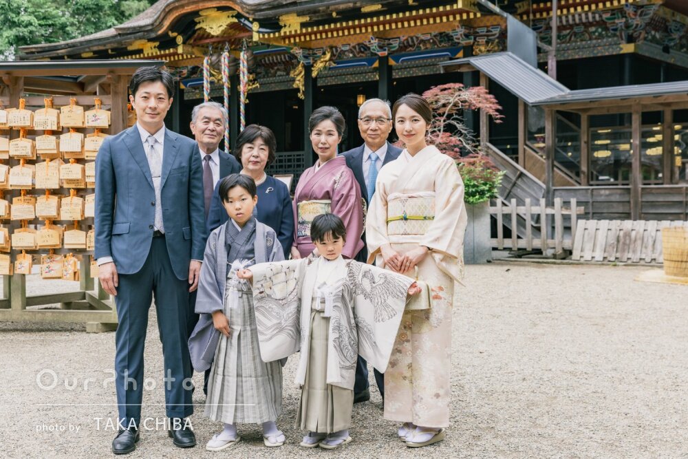 「一瞬を切り抜いて素敵な写真に」かっこいい袴姿！祖父母と七五三の撮影