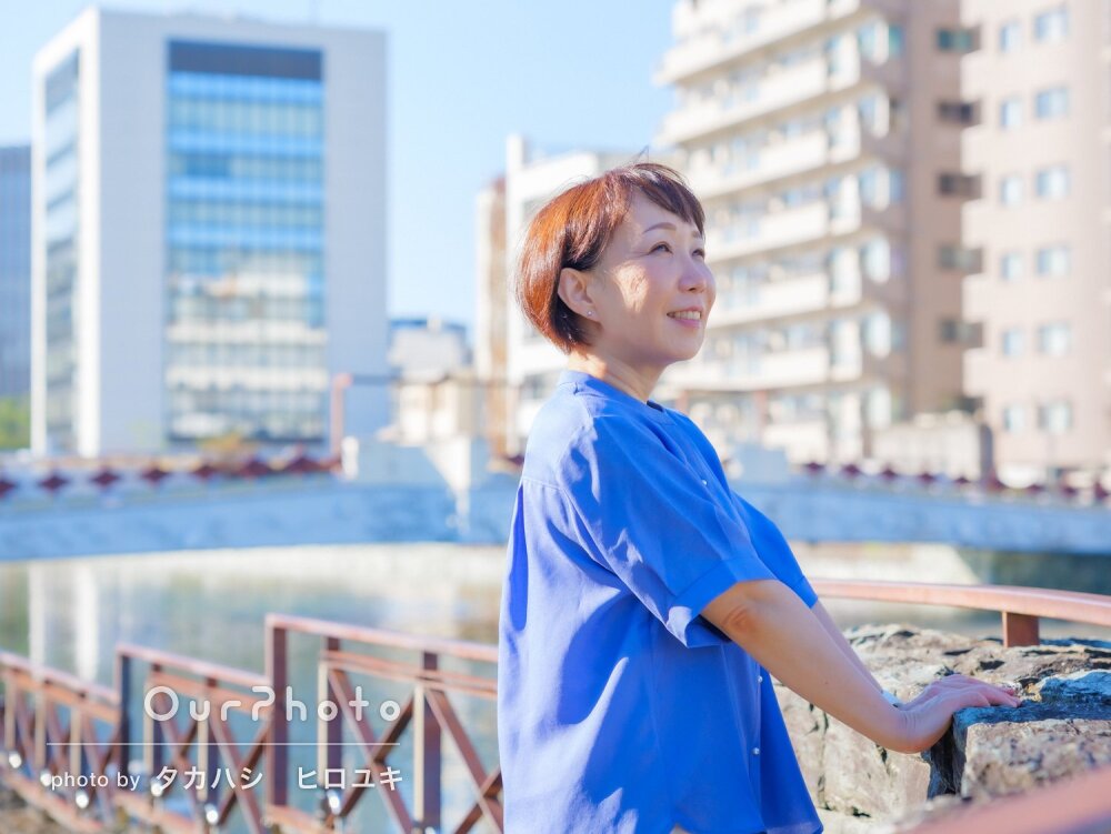 「自然な表情をたくさん引き出して」ビジネス用のプロフィール写真の撮影
