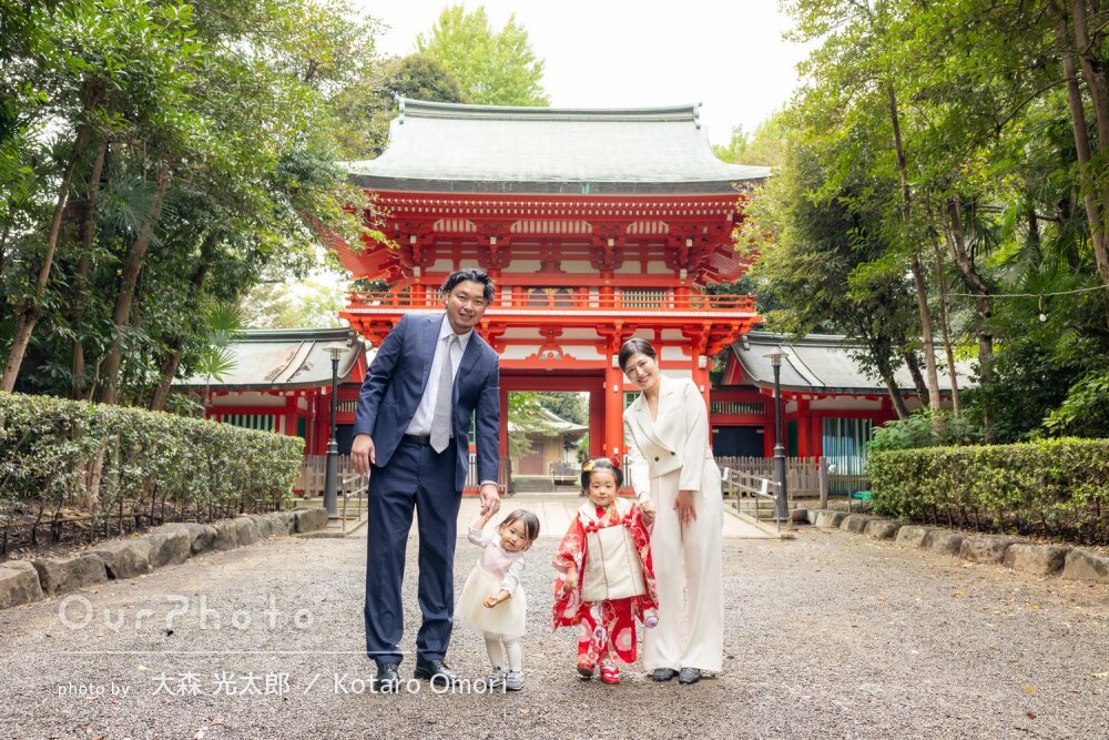 「娘もノリノリで」美しい日本髪で！お茶目な女の子の3歳七五三の撮影