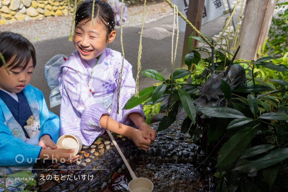 「楽しい時間」二人並んだ晴れ着姿が華やか！姉弟仲良く七五三の撮影