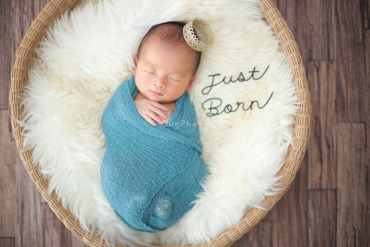 静岡県静岡市清水区でニューボーンフォトの出張撮影｜カメラマンの撮影